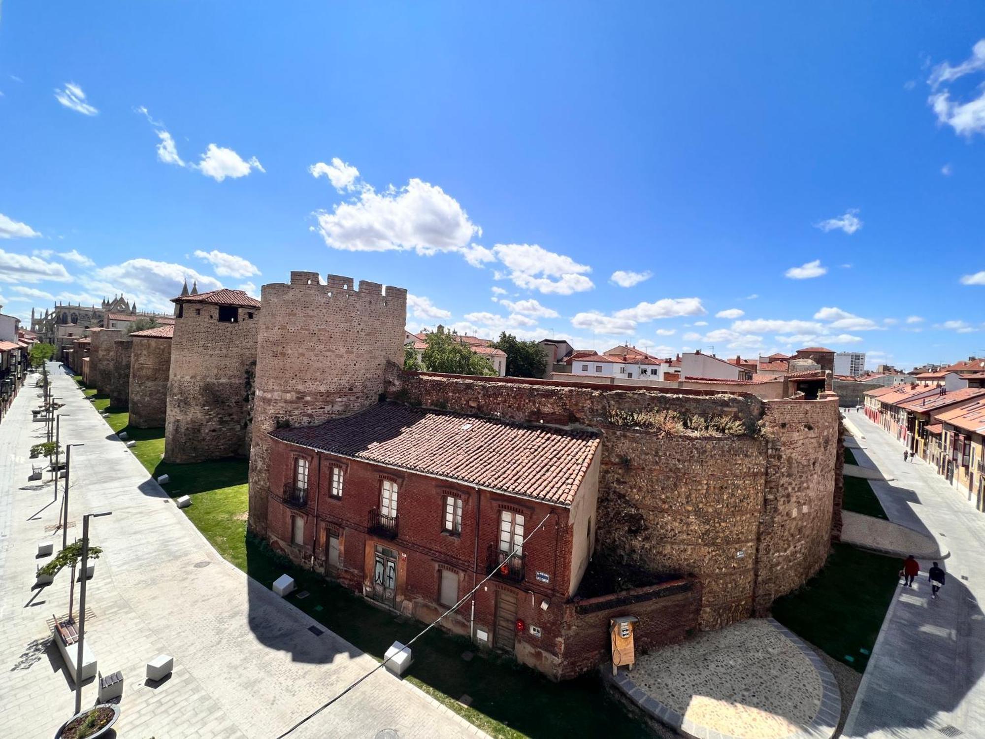 Apartamento La Muralla - Leonapartamentos Kültér fotó